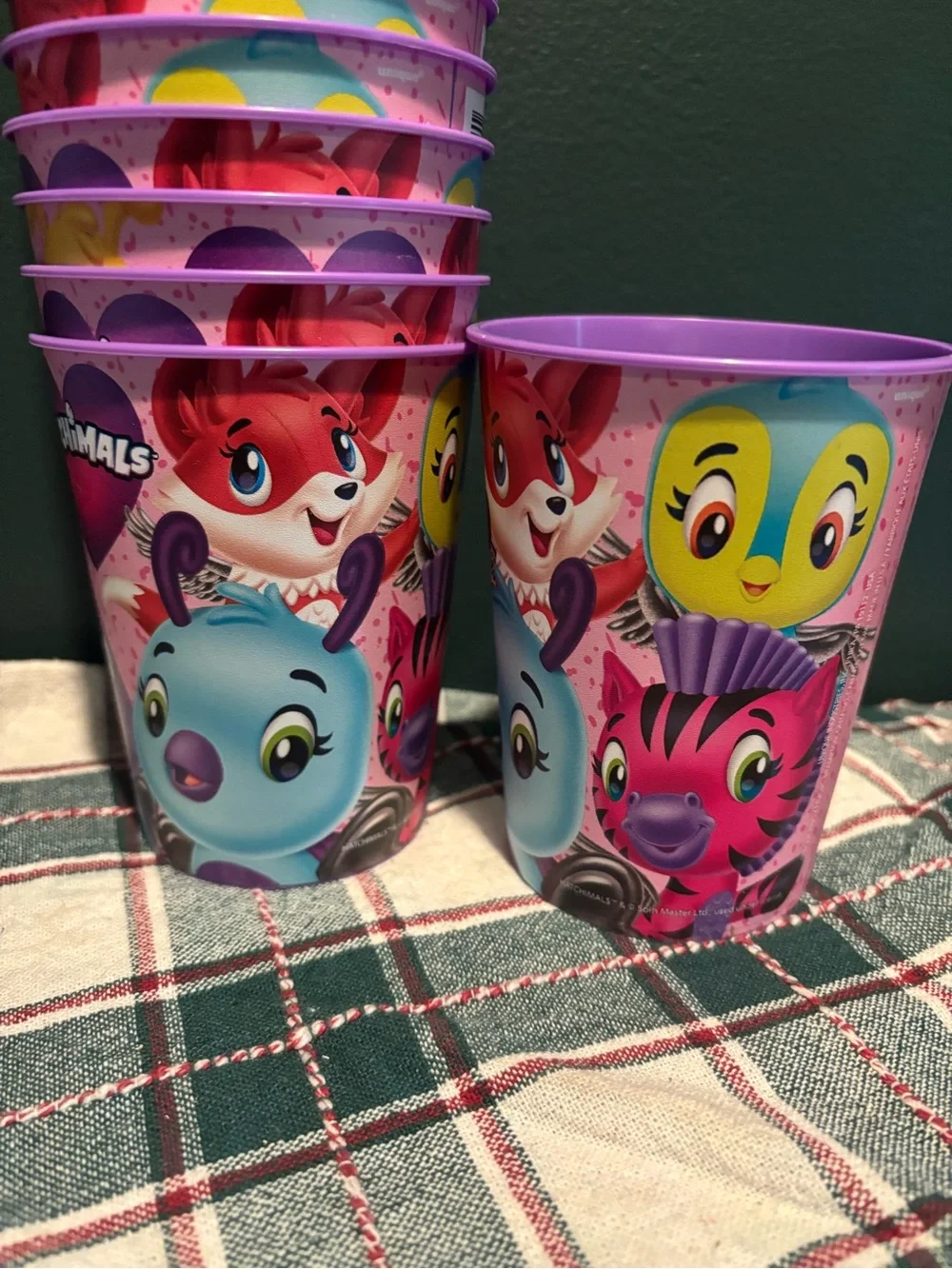 Lot of 15 Hatchimals Purple Party Cups - 15 Pack of Kids Beverage Cups